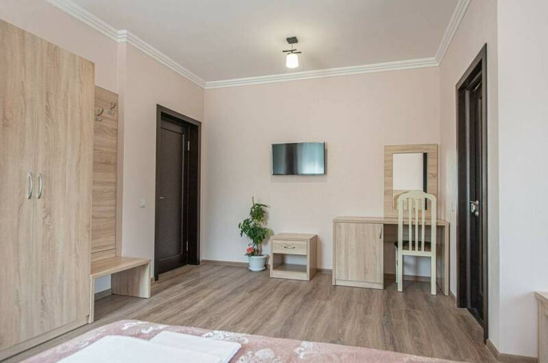 Люкс 3-х местный с балконом