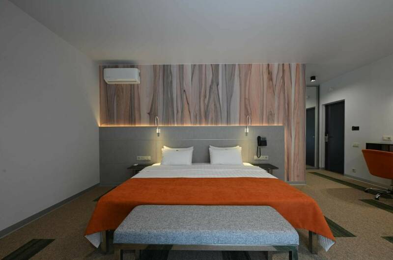 Семейный номер с балконом