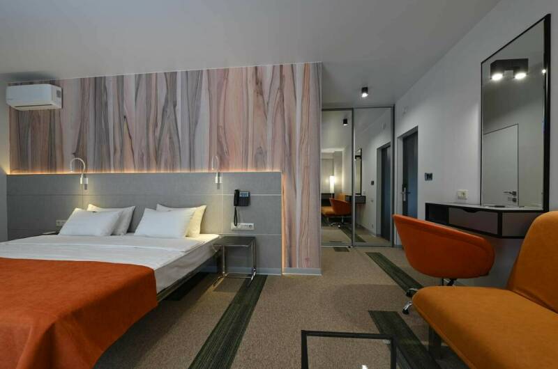 Семейный номер с балконом