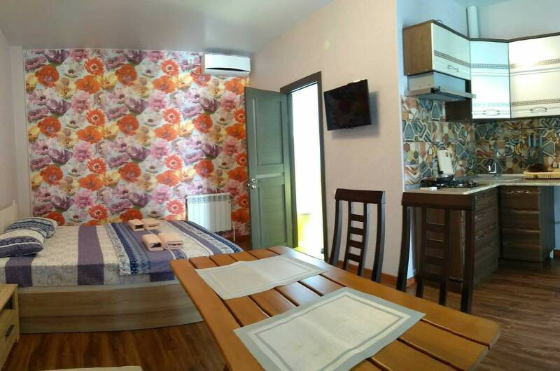 Сиреневые апартаменты