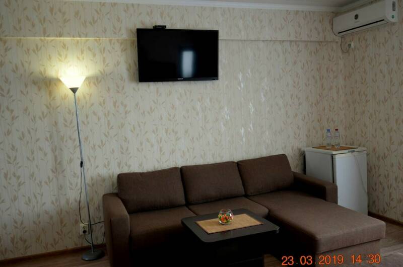 «Полулюкс» с балконом и видом на море