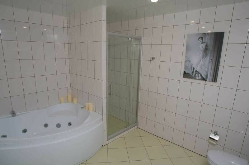 Номер-студия с джакузи, вид на море