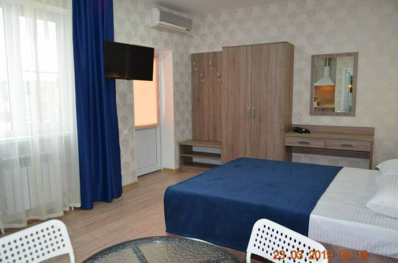 Апартаменты с кухней, с выходом на бассейн