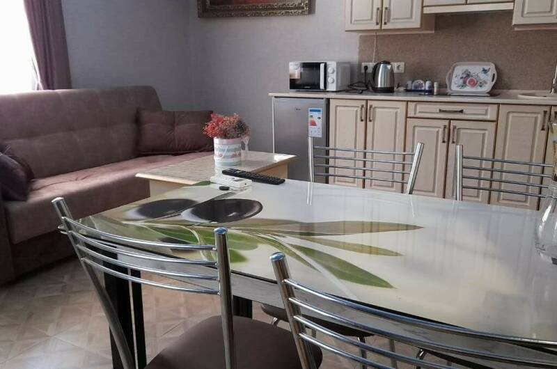 Коричневый Домик