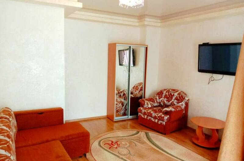 № 5 Эконом 3-х местный