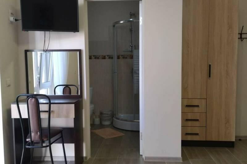 4-х местный номер, со своим двориком и кухней