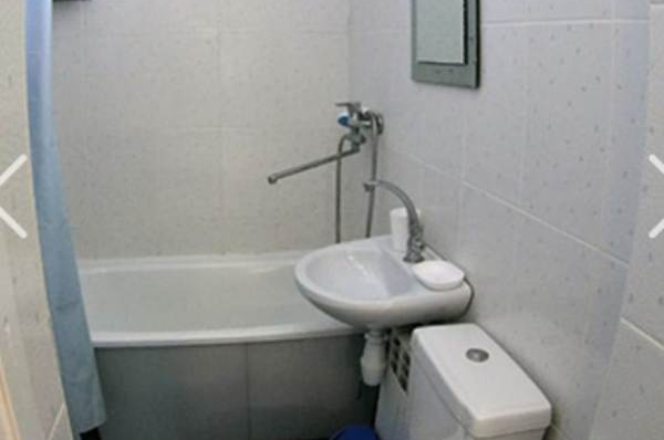 № 7 Бирюзовый с балконом