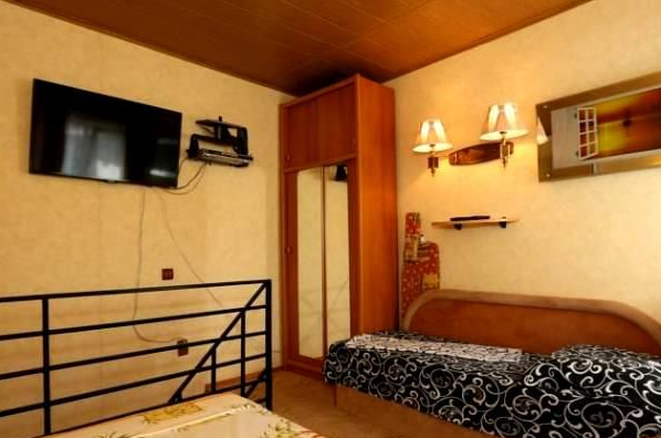 «Комфорт» 1-но комнатный 3-х местный с кухней