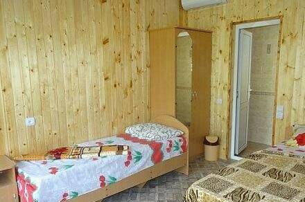 Трёх местный номер со всеми удобствами