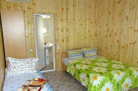 Четырёх местный номер со всеми удобствами