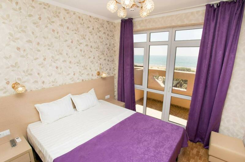 4-х местный «Семейный» с видом на море