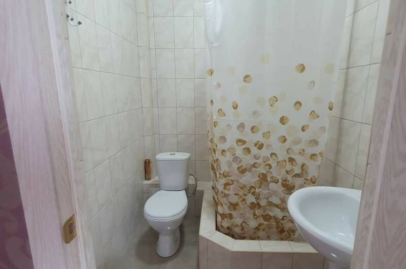 Апартаменты студия на 3-х с французским балконом