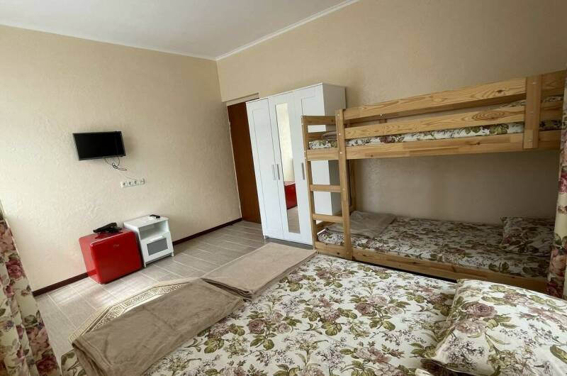 № 2.1 Четырёхместный номер