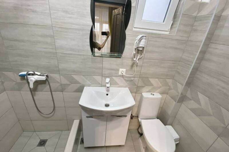 Номер «Комфорт+» с мини-кухней (до 4 человек)