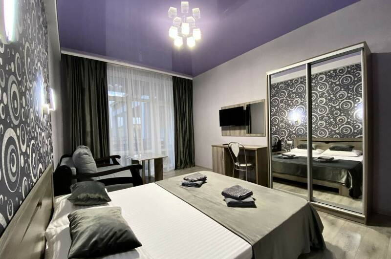 Номер «Комфорт+» с мини-кухней (до 4 человек)