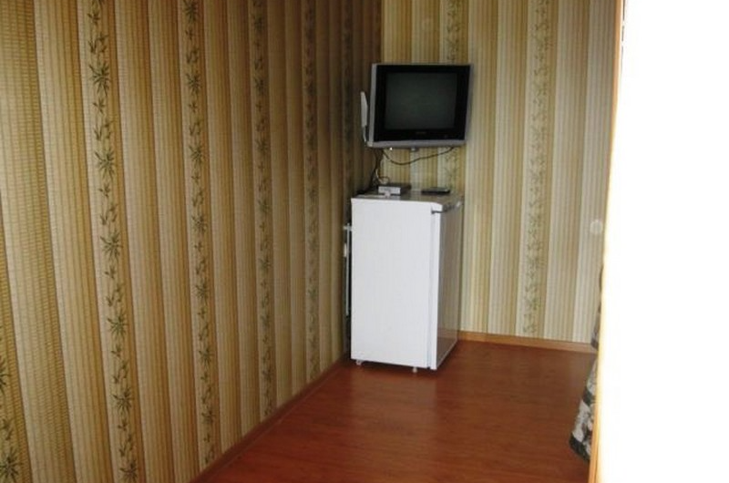 «Полулюкс»