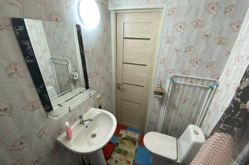 Четырехместный номер Делюкс с балконом