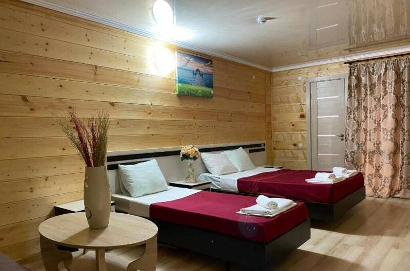 Четырехместный делюкс без балкона