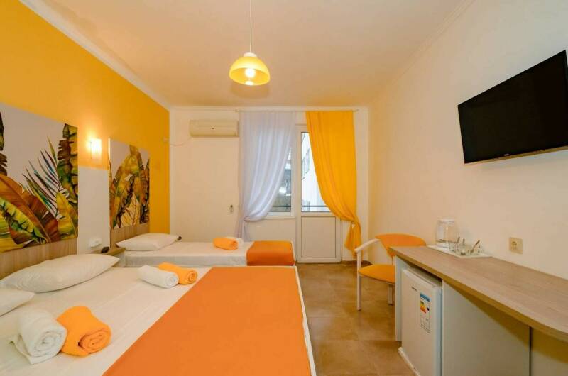 4-х местный. Завтраки включены