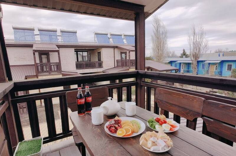 3х местный полулюкс с видом на территорию