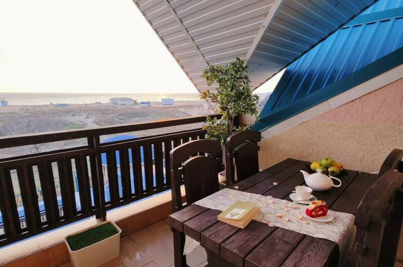 4х м. полулюкс с террасой и панорамным вид на море