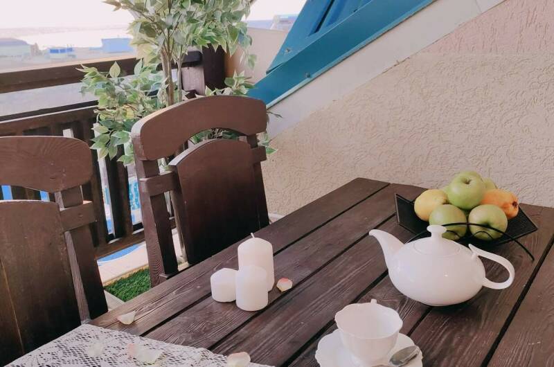 4х м. студия с террасой и панорамным видом на море