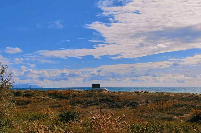 5ти местная студия с мини-кухней и видом на море