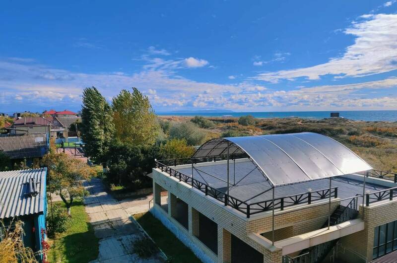 7ми мест апартаменты с мини-кухней и видом на море