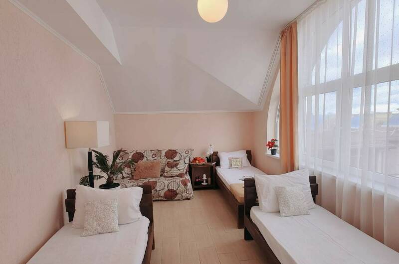 2х комнатный 8ми местный номер с видом на море