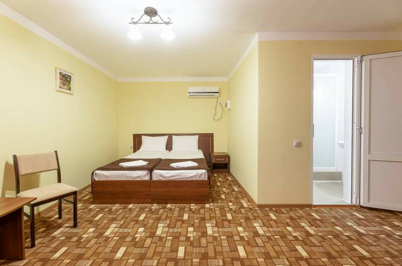 Двухместный