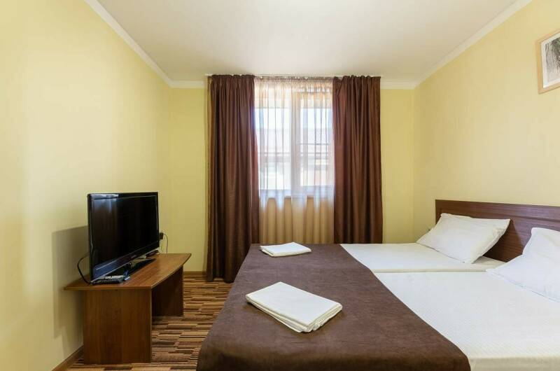 Двухместный