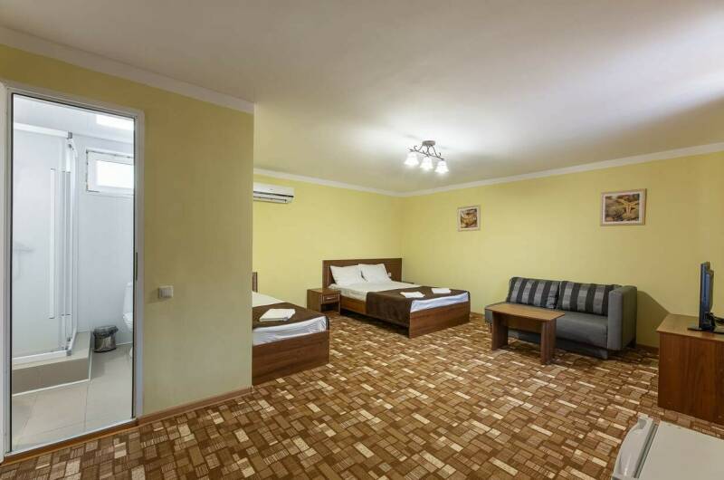 Четырёхместный