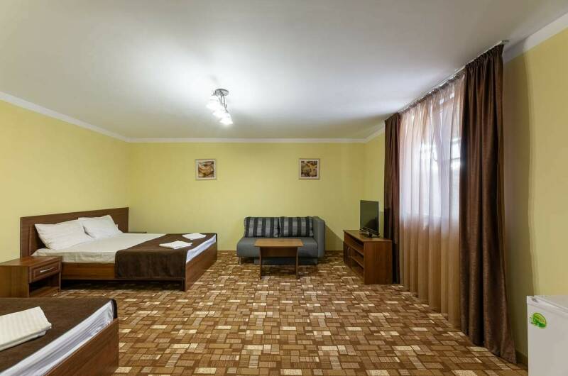 Четырёхместный