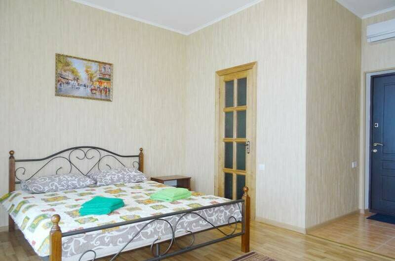 «3х-местный с видом на море»