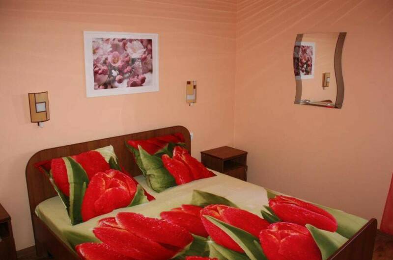 № 2 Четырехместная 2-х комнатная на 2 этаже