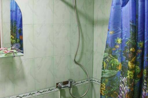 № 2 Четырехместная 2-х комнатная на 2 этаже