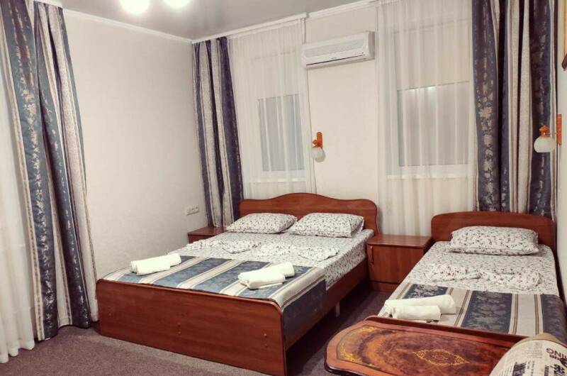 Номер 1-й «Комфорт 4-местный» (1 этаж)