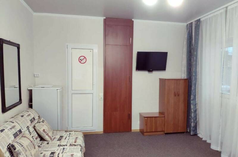 Номер 1-й «Комфорт 4-местный» (1 этаж)