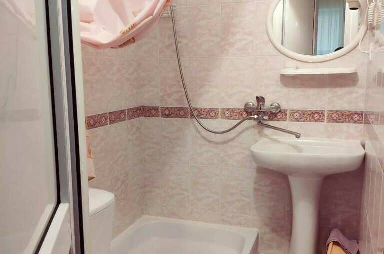 Номер 1-й «Комфорт 4-местный» (1 этаж)