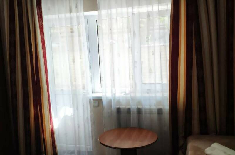 Номер 3-й -«Комфорт 3 местный» (1 этаж)