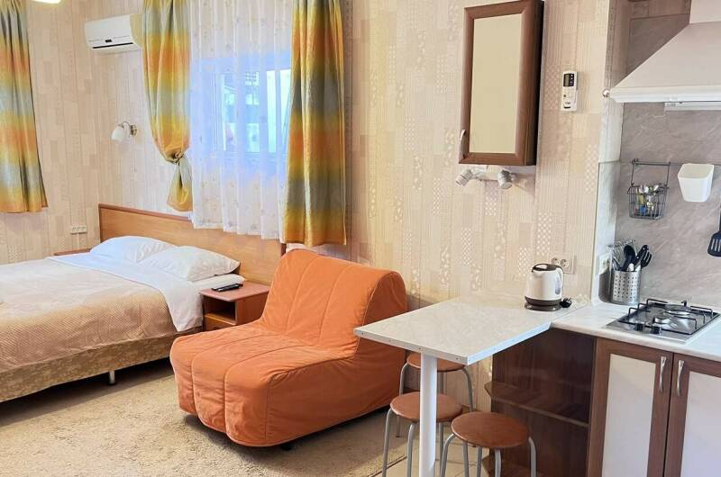 «Студия 3-местная с кухней» (1этаж)