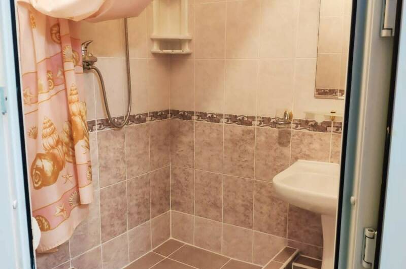 «Улучшенный 3-мест с балконом, выход на террасу»