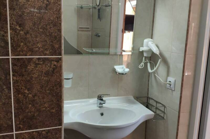 «Люкс 2-комнатный с балконом», 3 этаж