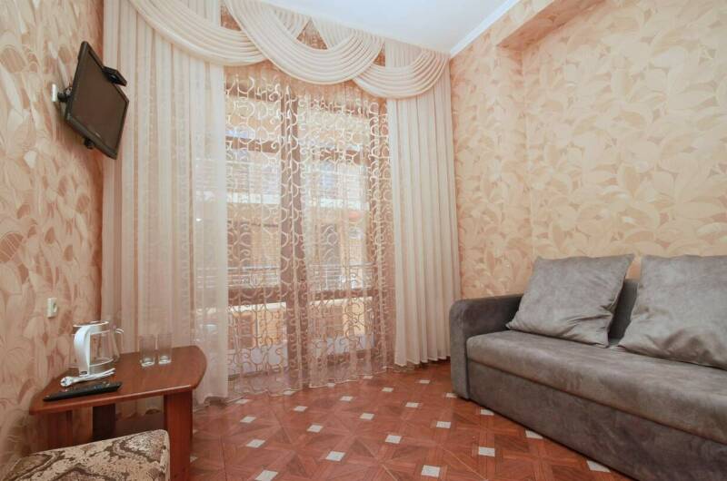 Люкс 4-х местный 2-х комн