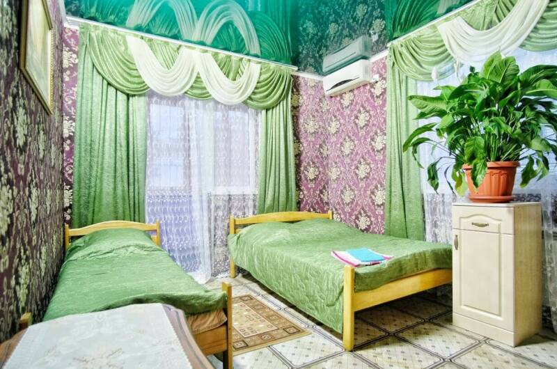 Трехместный номер с удобствами