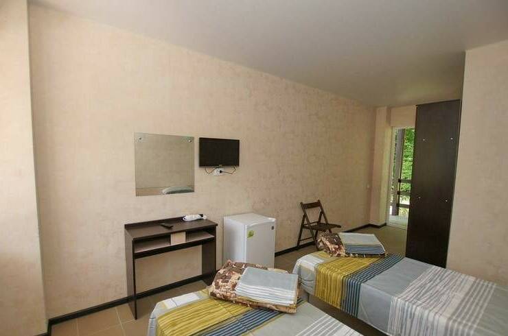 Двухместный номер «Стандарт» с балконом