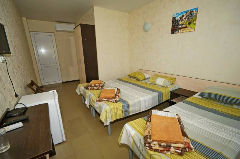 Двухместный номер «Стандарт» с балконом