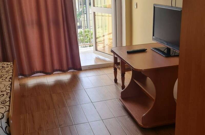 2-х местный с панорамным остеклением