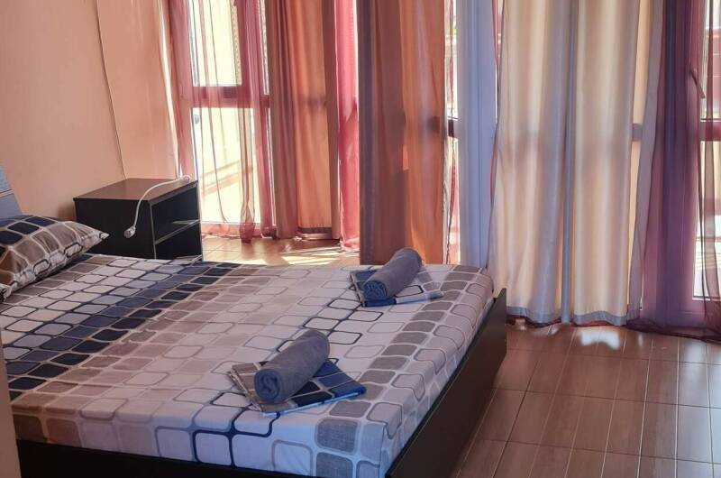 2-х местный с панорамным остеклением