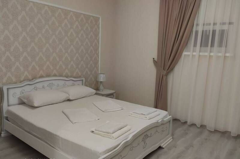 2−4х местный «Люкс» с завтраком на 2х